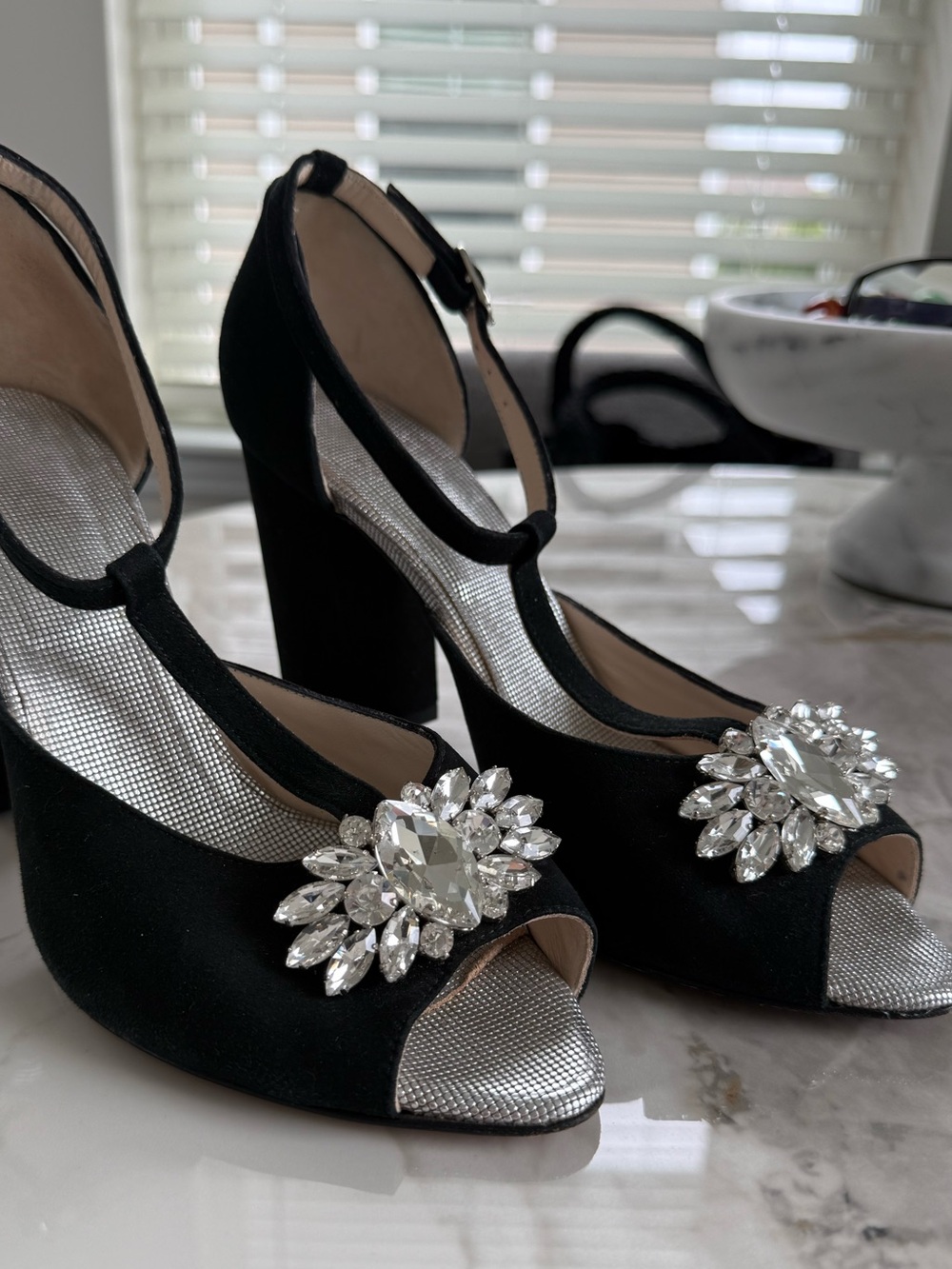 Black Embellished T-Strap Peep Toe Heels -MADE IN ITALY🖤 absolutely stunning 3”